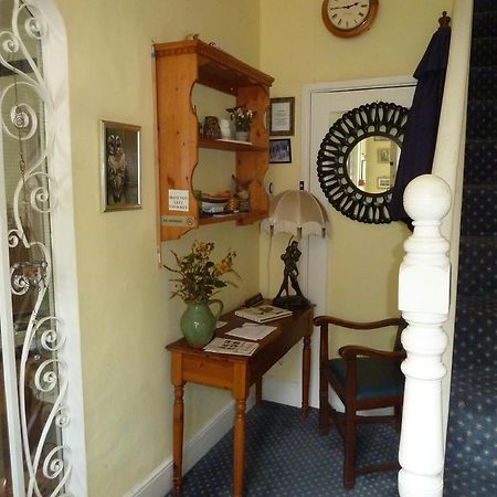 The Owls Crest House B&B Weston-super-Mare Exterior photo