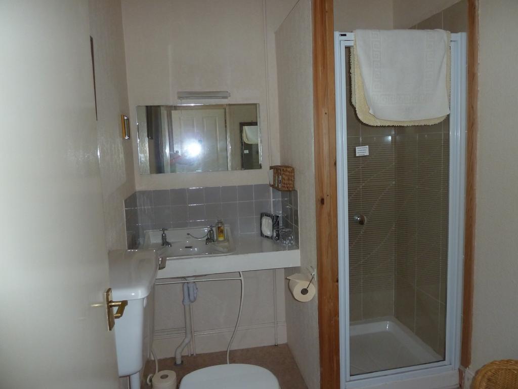 The Owls Crest House B&B Weston-super-Mare Room photo